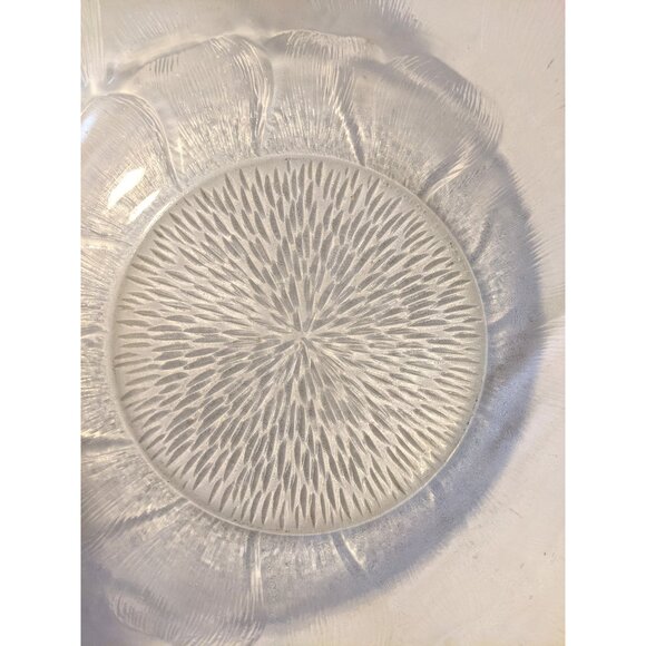 Vintage Pressed Glass Salad Bowl Floral Serving Decor Retro Kitchen 10.5 inch - Picture 3 of 6